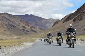 Chandigarh to Leh Ladakh Car